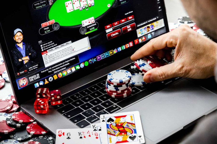 What Attracts Gamblers to Gambling online? Gambling?